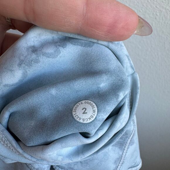 Lululemon Fast and Fre Short 10" City Grit White Blue Fog Size 2 XS W7BKCS - Picture 5 of 5
